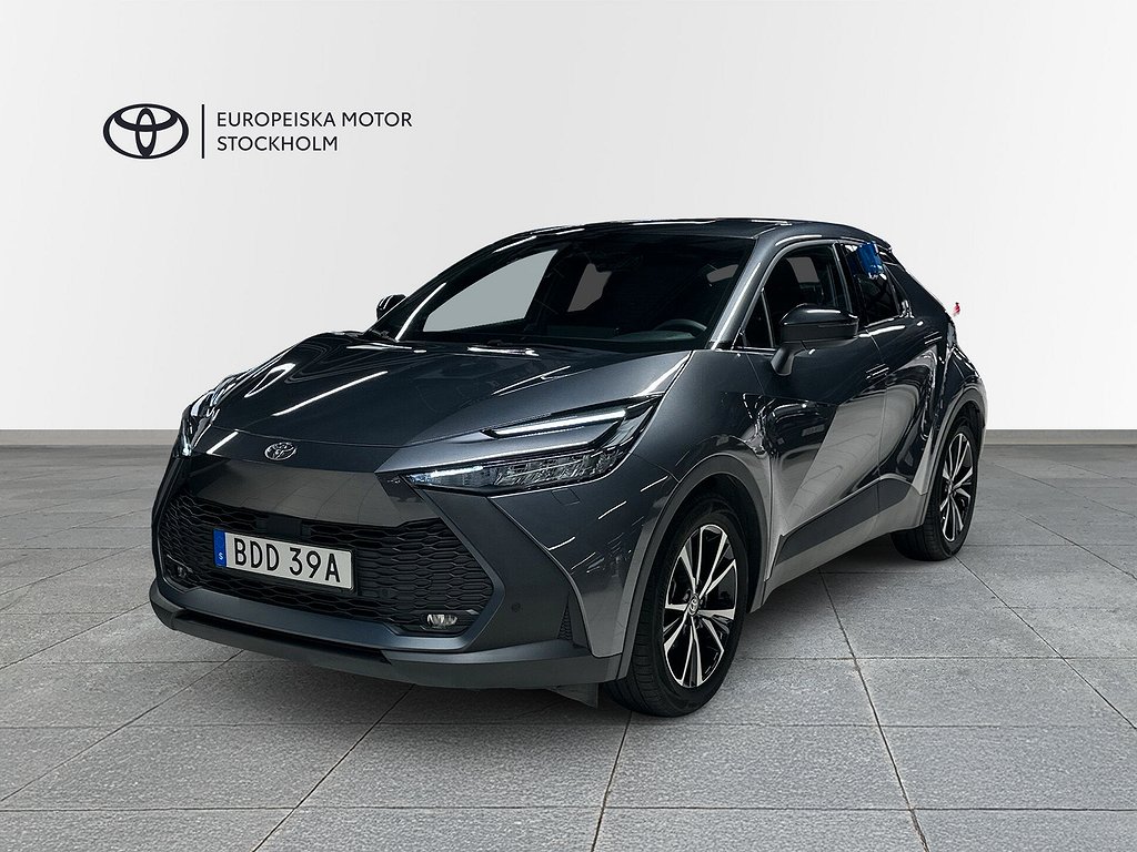 Toyota C-HR 1,8 HYBRID STYLE VINTERHJUL P-SENSORER CARPLAY