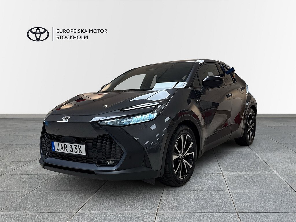 Toyota C-HR 1,8 HYBRID STYLE VINTERHJUL P-SENSORER CARPLAY