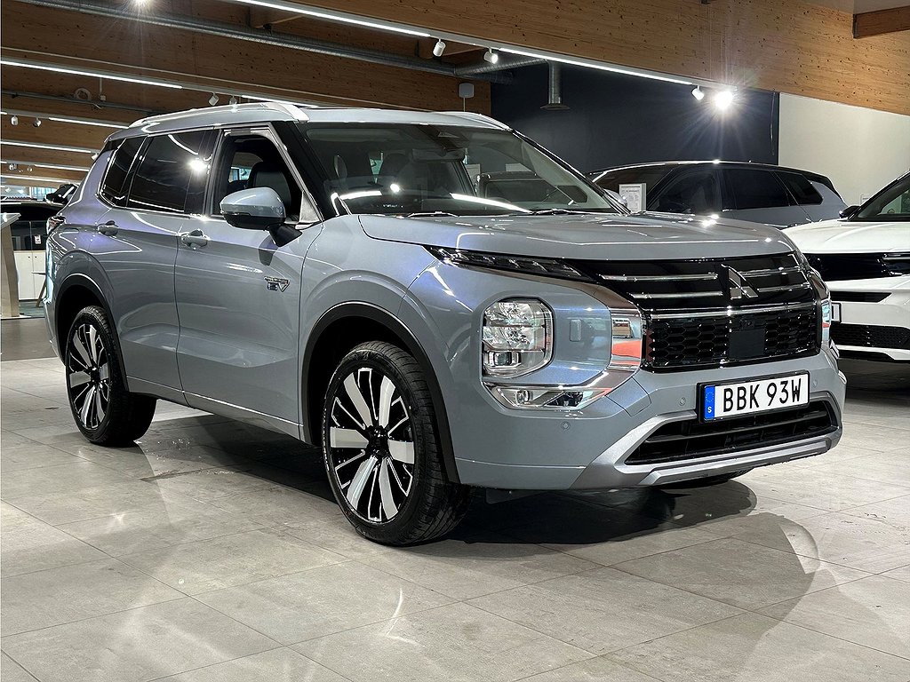 Mitsubishi Outlander Instyle PHEV Aut 4WD – OMGÅENDE LEVERANS!