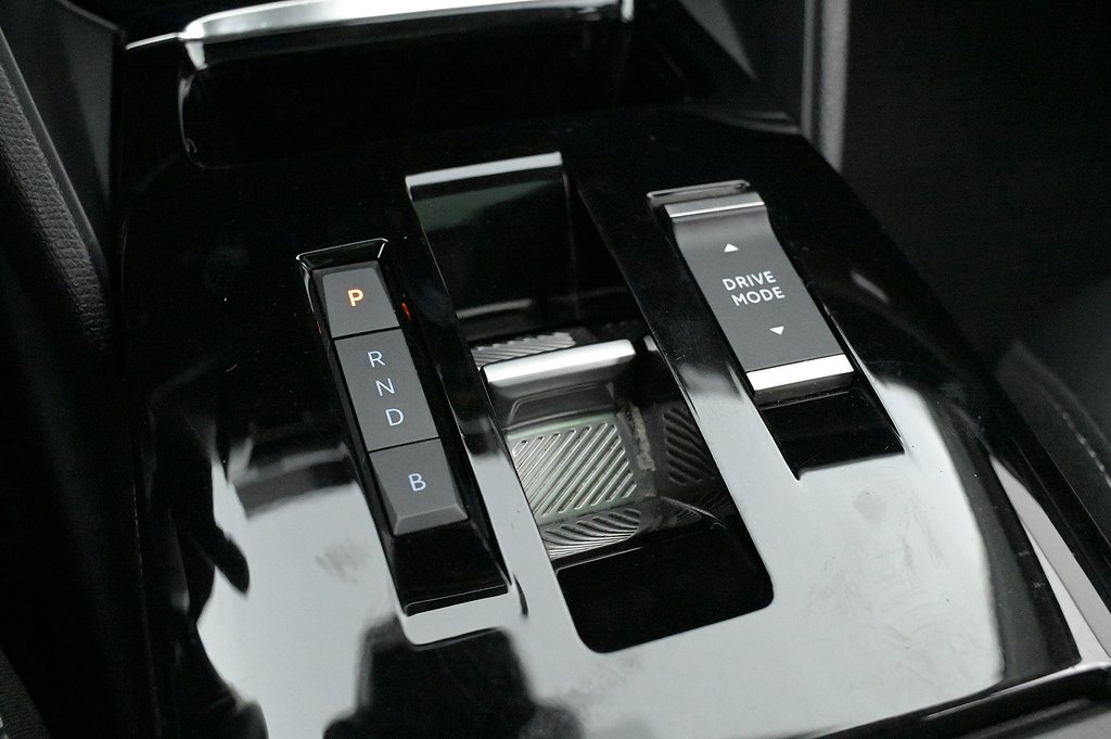 Citroën e-C4 X Shine Exclusive Electric Pano HUD Läder