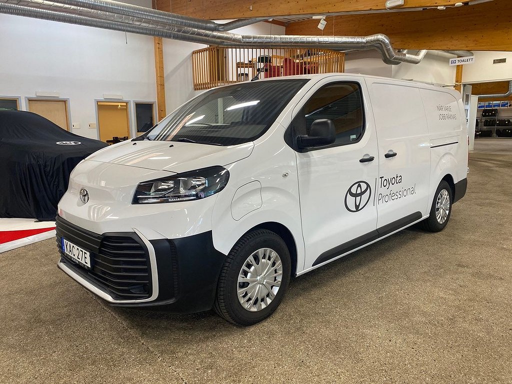 Toyota ProAce Electric Long 75 75KWH Comfort | 2 dörrar | Vinterhjul