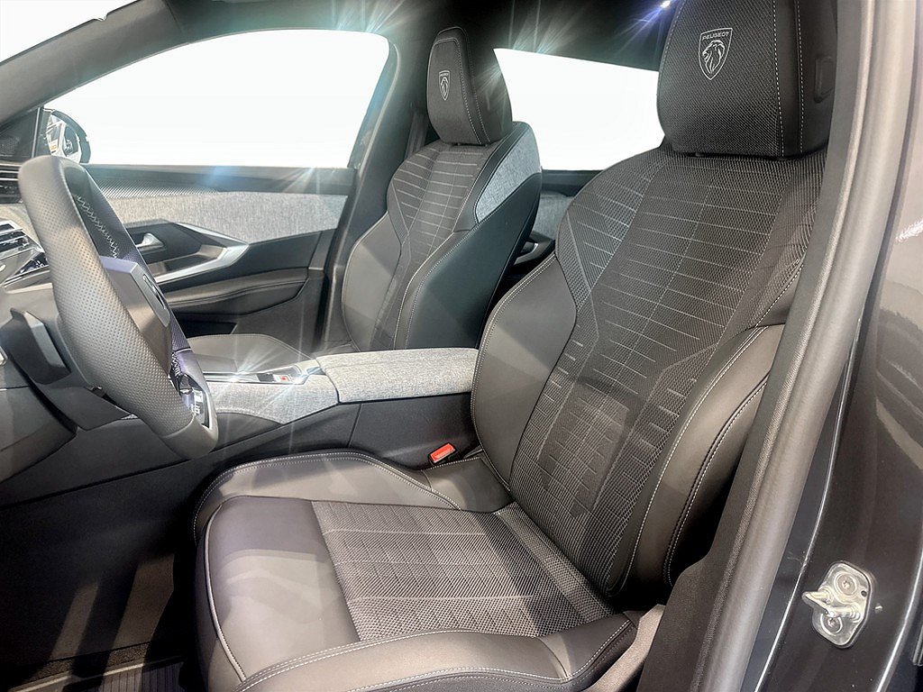 Peugeot 5008 GT+ Hybrid – DEMO