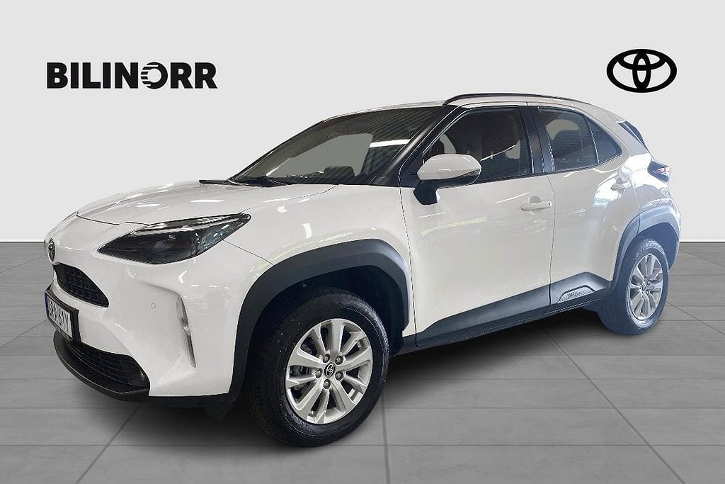 Toyota Yaris Cross Hybrid 1,5 Active P-sensorer | Vinterhjul | Motorvärmare |