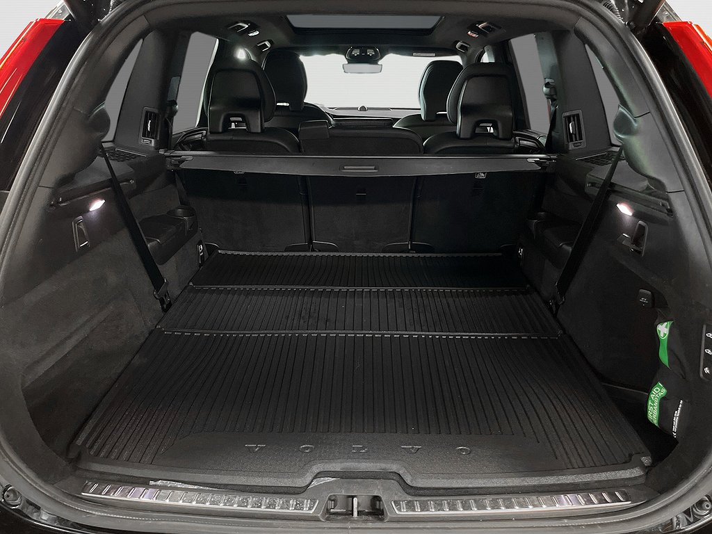 Volvo XC90 7-seater/Recharge T8 AWD/Ultimate Dark/moms