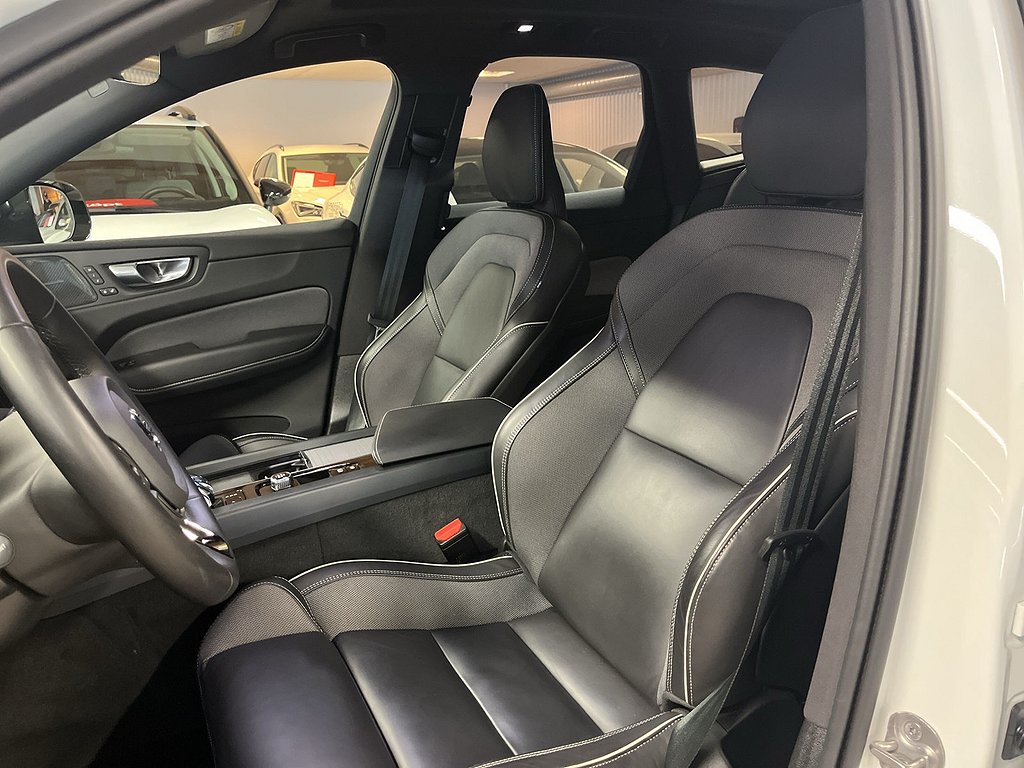 Volvo XC60 Recharge T6/AWD/Plus dark/Pano/Drag/H&k/MOMS