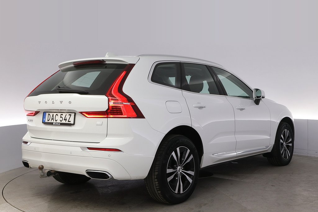 Volvo XC60 Recharge T6 AWD Momentum Adv. Pano LED Drag