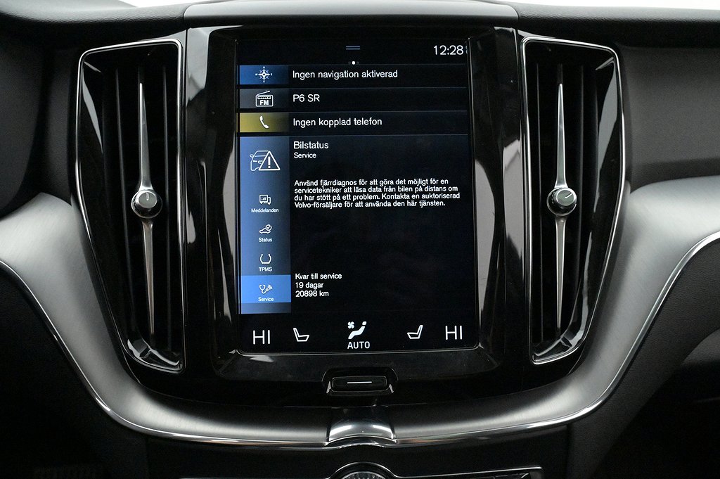Volvo XC60 Recharge T6 AWD Momentum Adv. Pano LED Drag