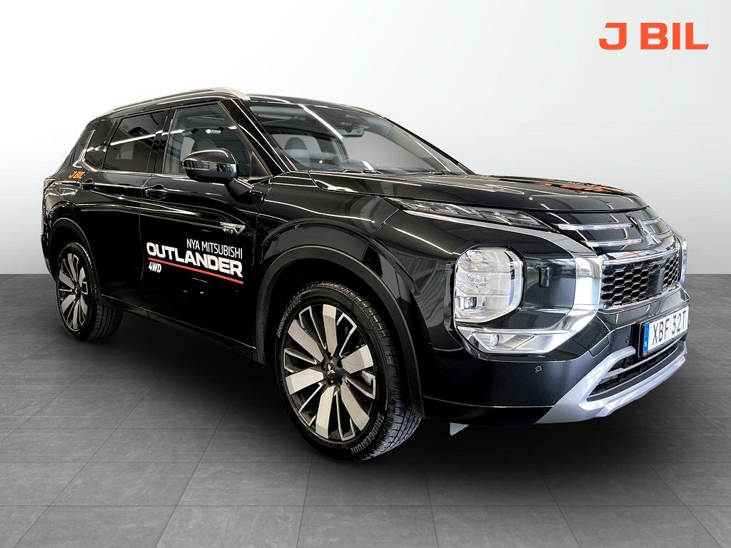 Mitsubishi Outlander Instyle Plug-In Hybrid 4WD – DEMO