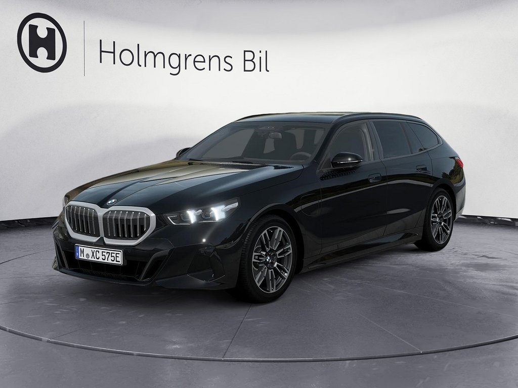 BMW 530e xDrive 2,95% ränta Touring M Sport Active Ed Drag HiFi