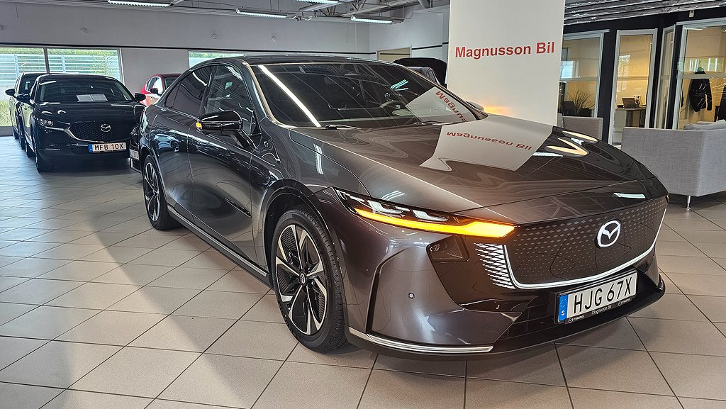 Mazda 6e TAKUMI  BUSINESS EDITION