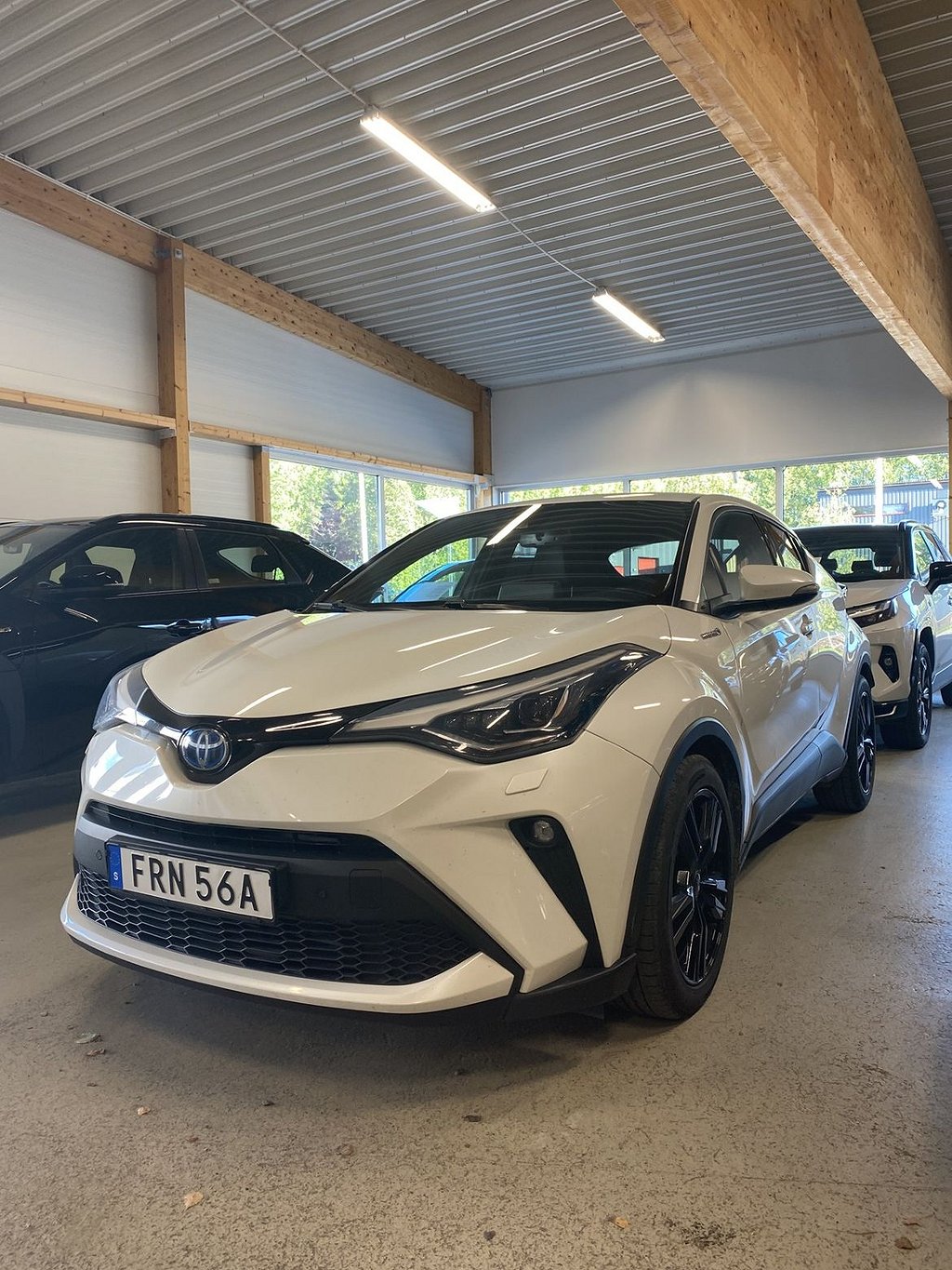 Toyota C-HR Hybrid CVT X-Edition | Vinterhjul