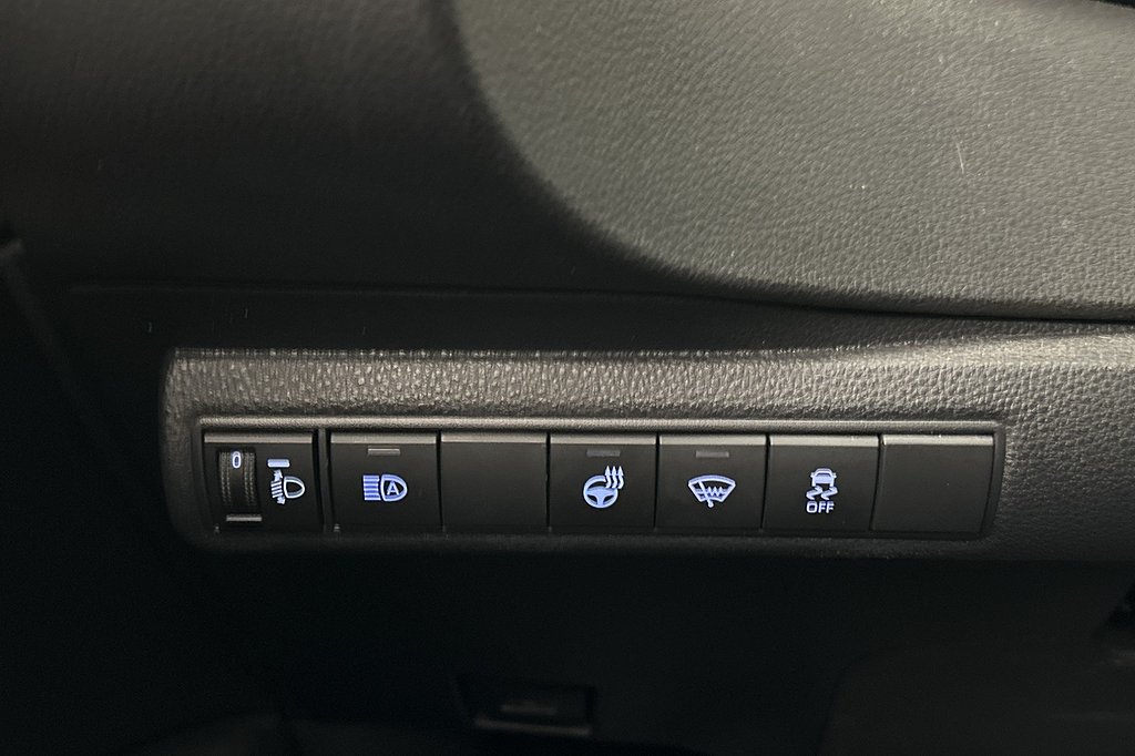 Toyota Corolla Touring Sports Hybrid Kamera CarPlay MOMS