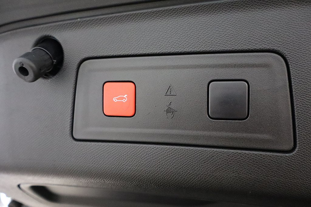 Peugeot 508 SW PSE Hybrid4 360hk AWD – PANORAMA, FOCAL