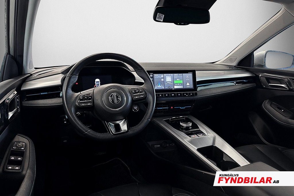 MG 5 SW EV Standard Range, Skinn, 360 kamera