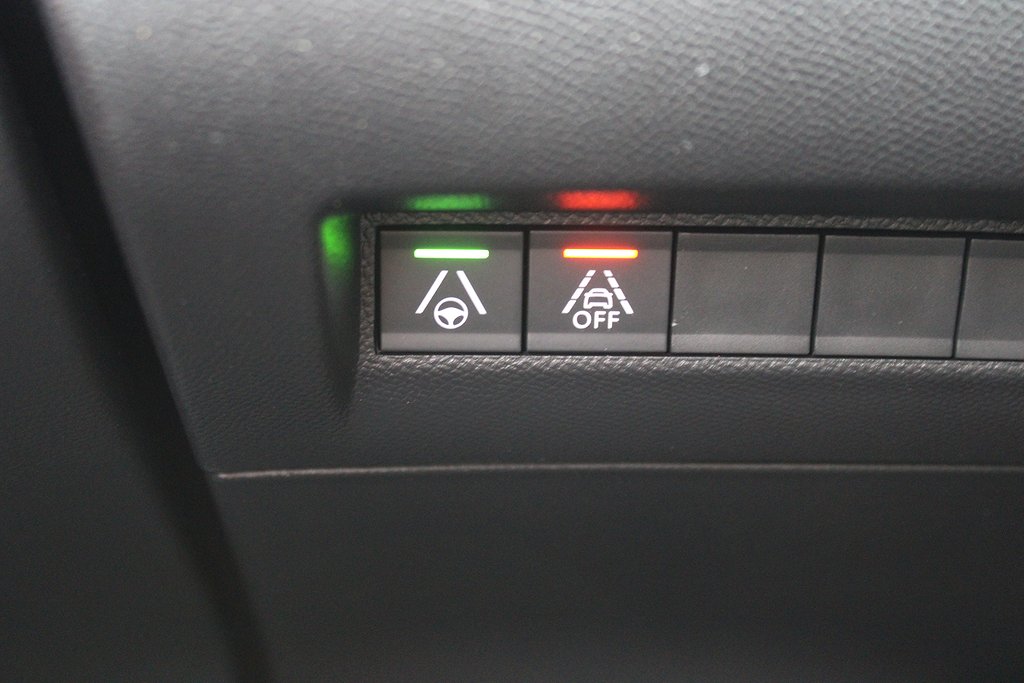 Peugeot E-208 *Reserverad *GT Line  Navi