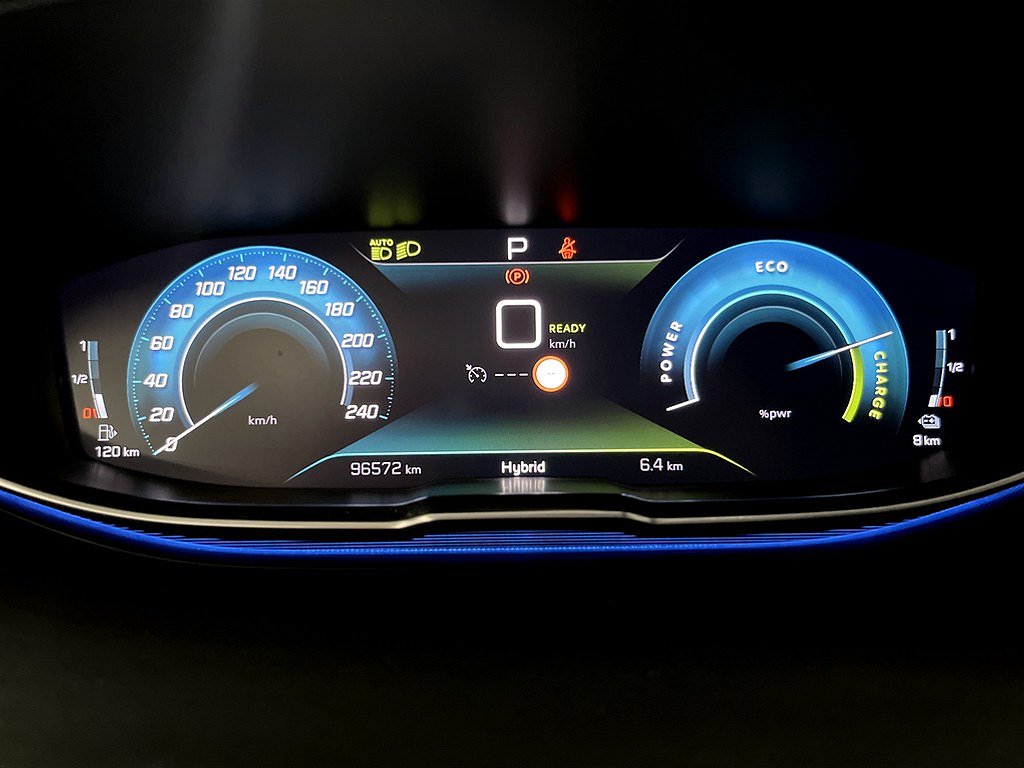 Peugeot 3008 Allure Hybrid 225hk Aut – BACKKAMERA