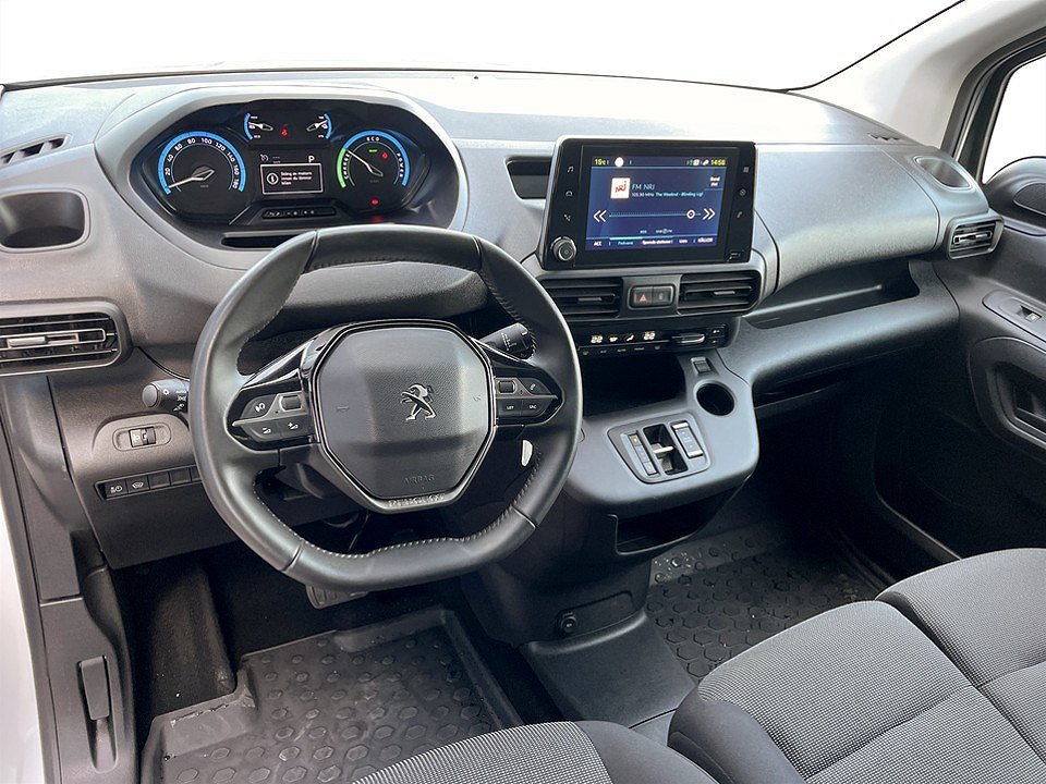 Peugeot e-Partner PRO+ Electric 50kWh L2 – DEMO
