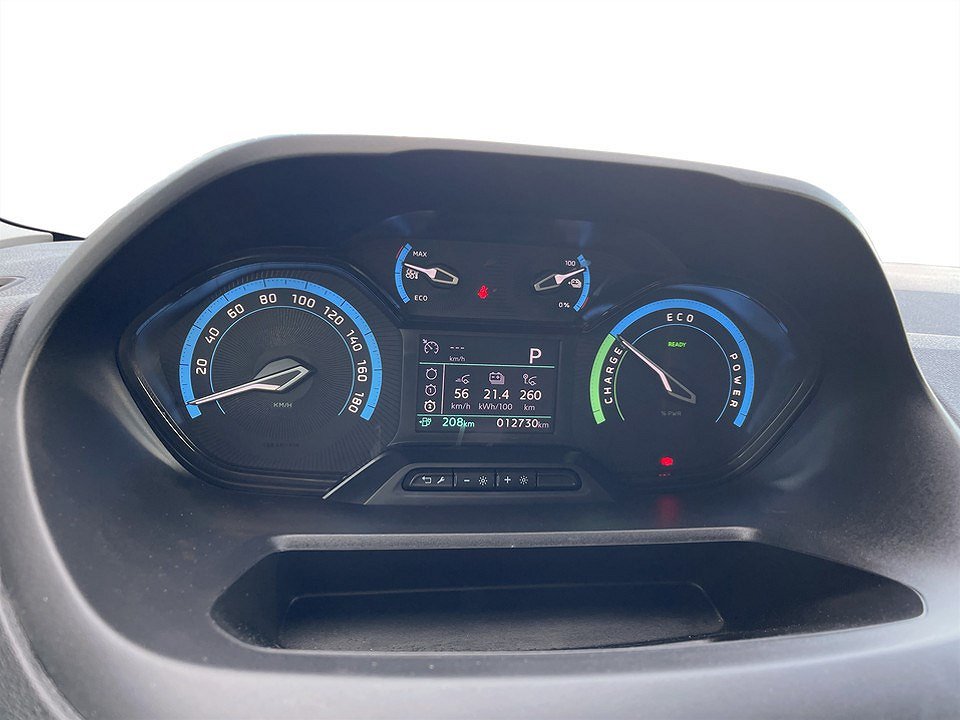 Peugeot e-Partner PRO+ Electric 50kWh L2 – DEMO