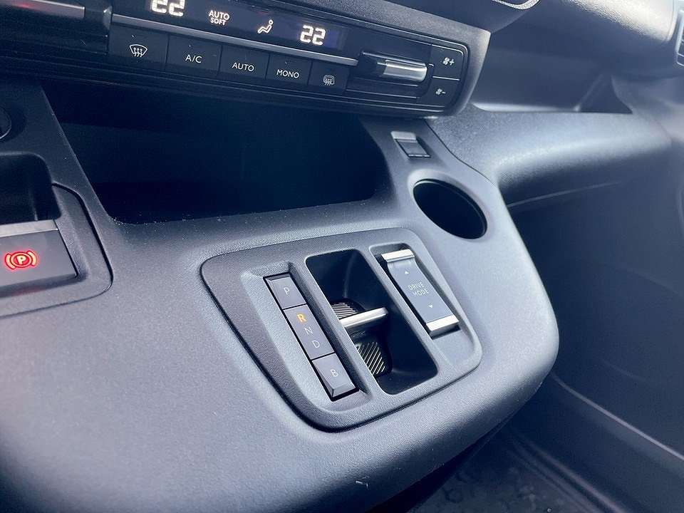 Peugeot e-Partner PRO+ Electric 50kWh L2 – DEMO