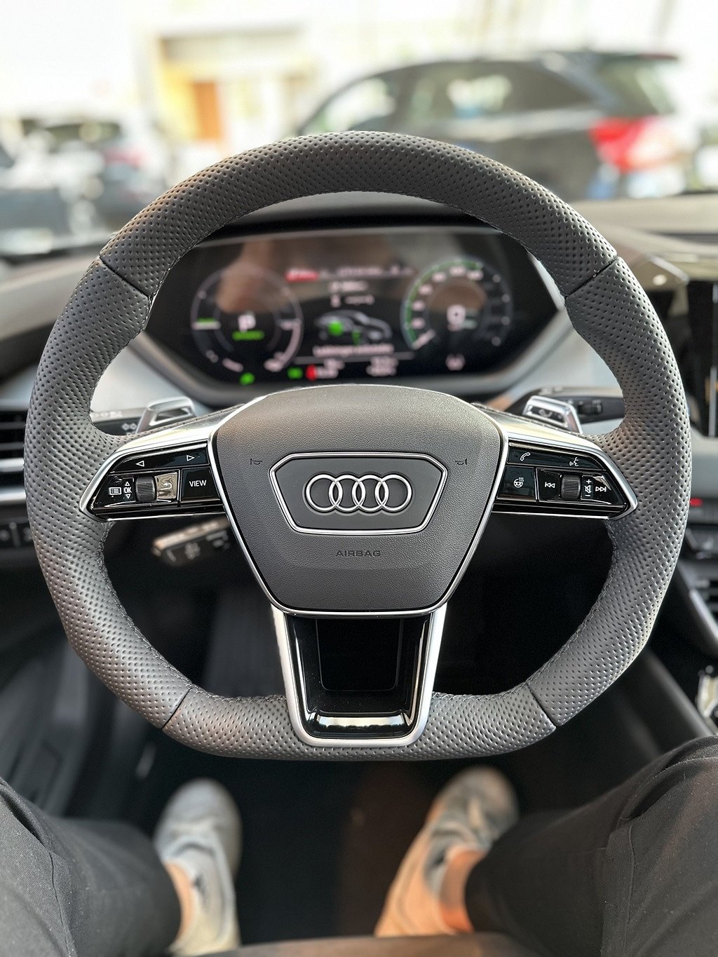 Audi E-Tron GT 476hk Advanced MOMS