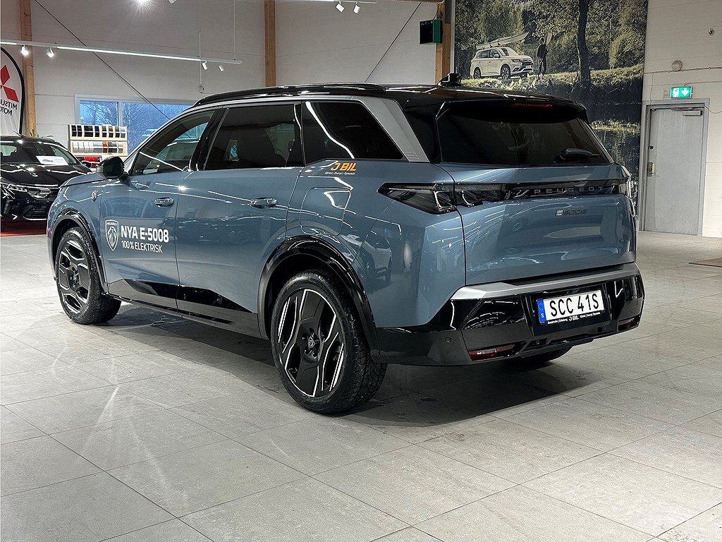 Peugeot E-5008 GT – DEMO