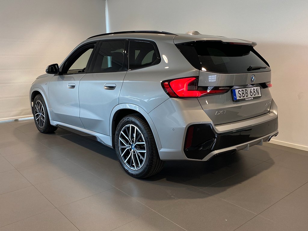 BMW iX1 xDrive30 MSport Active Launch Farth Drag FriService*