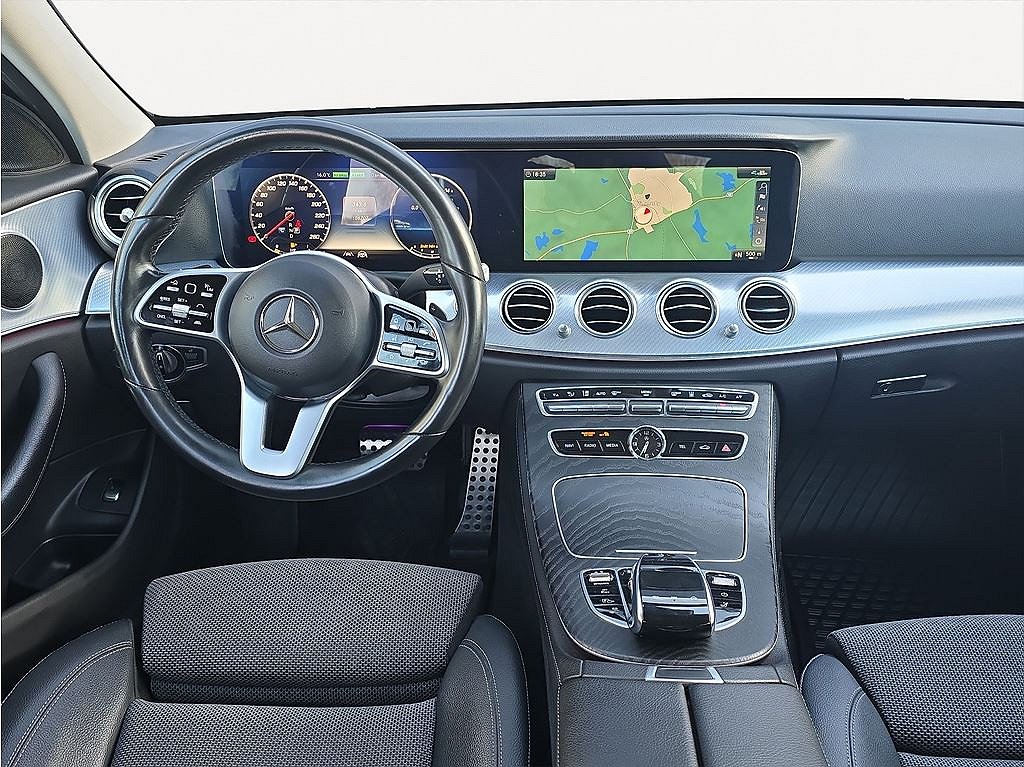 Mercedes-Benz E 300 De T Plug-in P-Värmare Nav B-Kamera