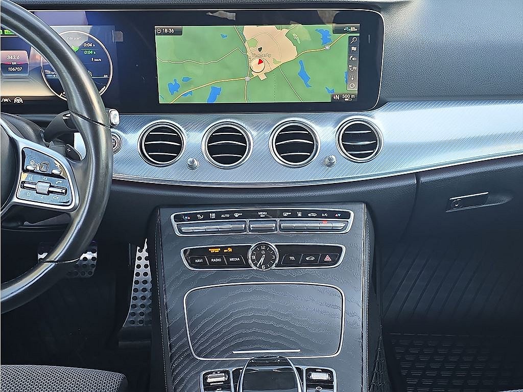 Mercedes-Benz E 300 De T Plug-in P-Värmare Nav B-Kamera