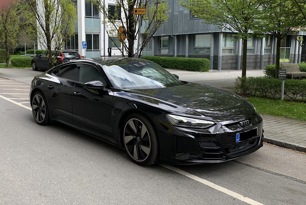 Audi E-Tron GT Quattro MOMS