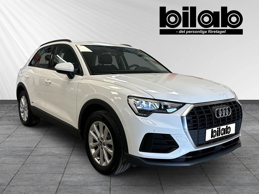 Audi Q3 45TFSIe 245hk Hybrid Drag Kamera