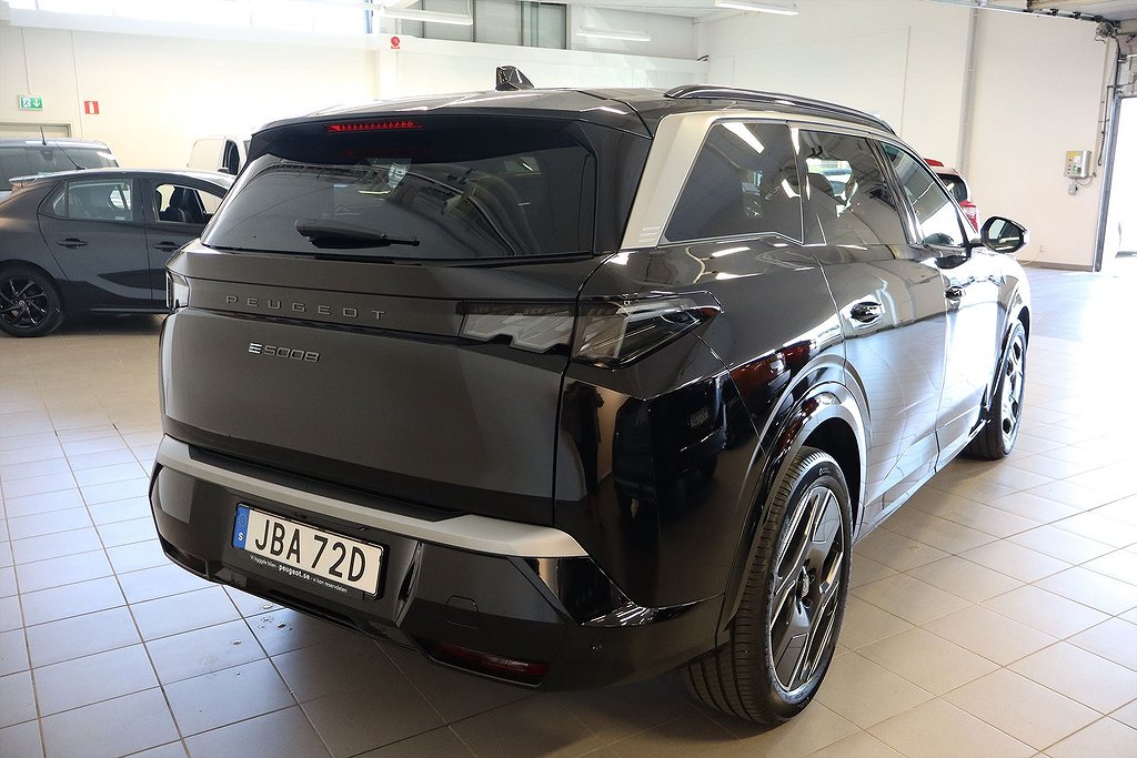 Peugeot E-5008 GT 214hk Aut – 7-SITS, 360-KAMERA, RATTVÄRME