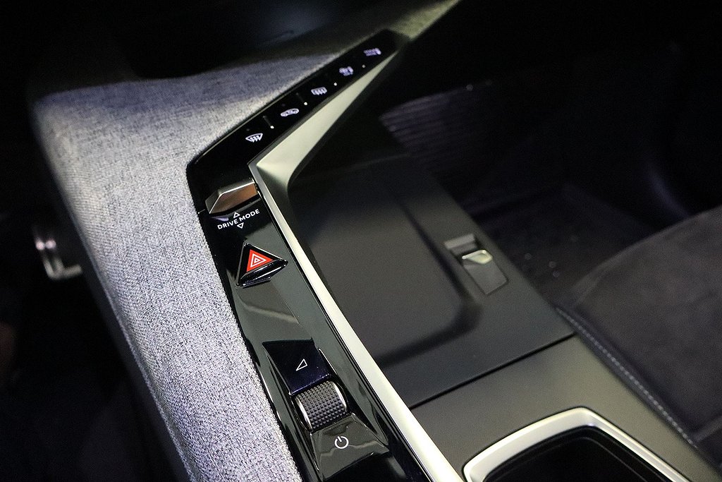 Peugeot E-5008 GT 214hk Aut – 7-SITS, 360-KAMERA, RATTVÄRME