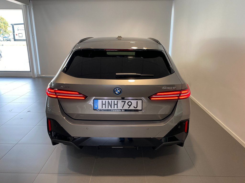 BMW 530e xDrive Touring M-Sport Business E Drag