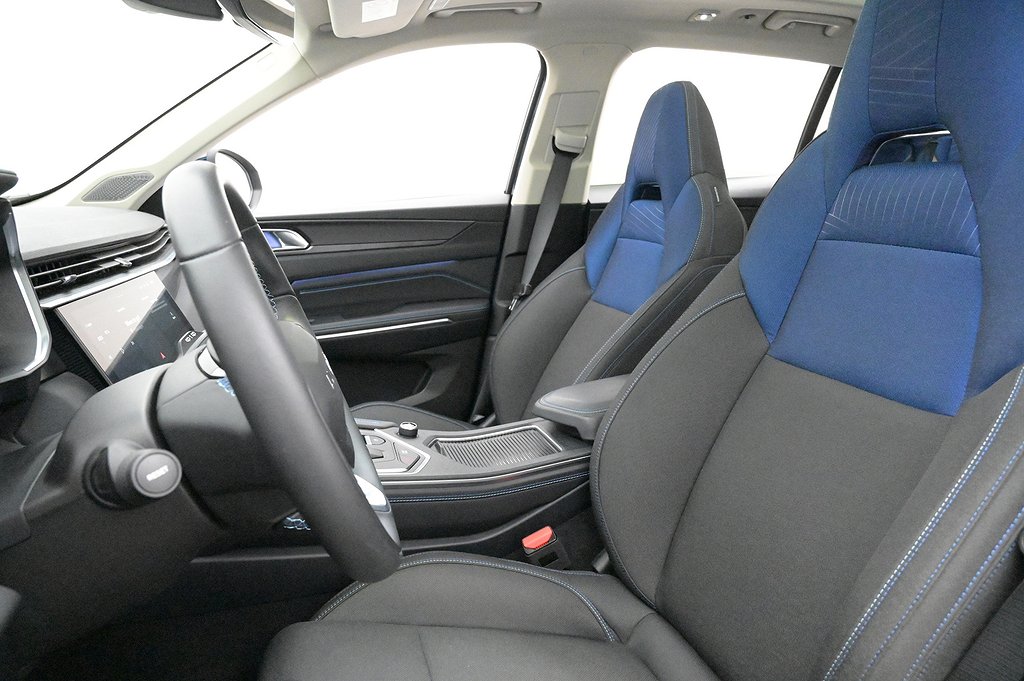 Lynk & Co 01 PHEV Pano 360 Adap Farth Infinity BLIS