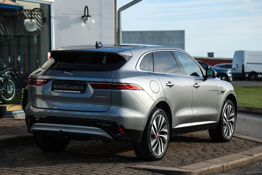 Jaguar F-Pace P400e PHEV