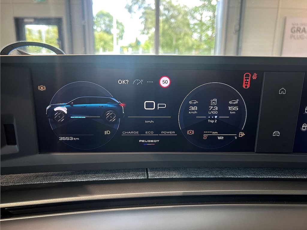 Peugeot 5008 Allure Hybrid 145hk Aut – 7-SITS, B-KAMERA, CARPLAY