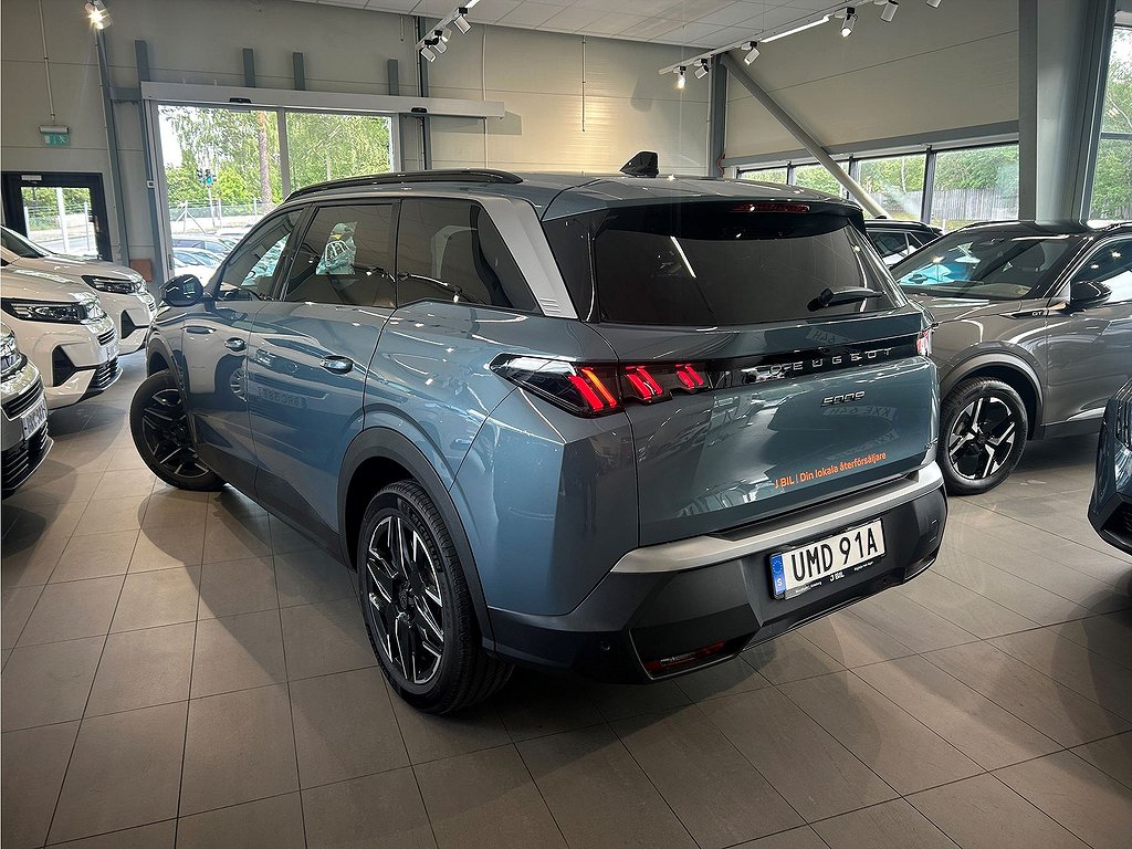 Peugeot 5008 Allure Hybrid 145hk Aut – 7-SITS, B-KAMERA, CARPLAY