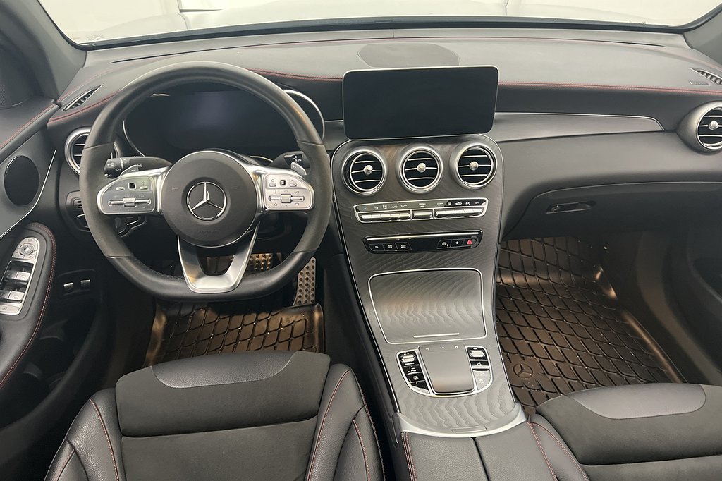 Mercedes-Benz GLC 300e Coupé 4M AMG Pano Cockpit Värm 360°