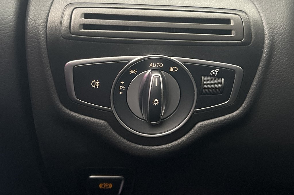 Mercedes-Benz GLC 300e Coupé 4M AMG Pano Cockpit Värm 360°