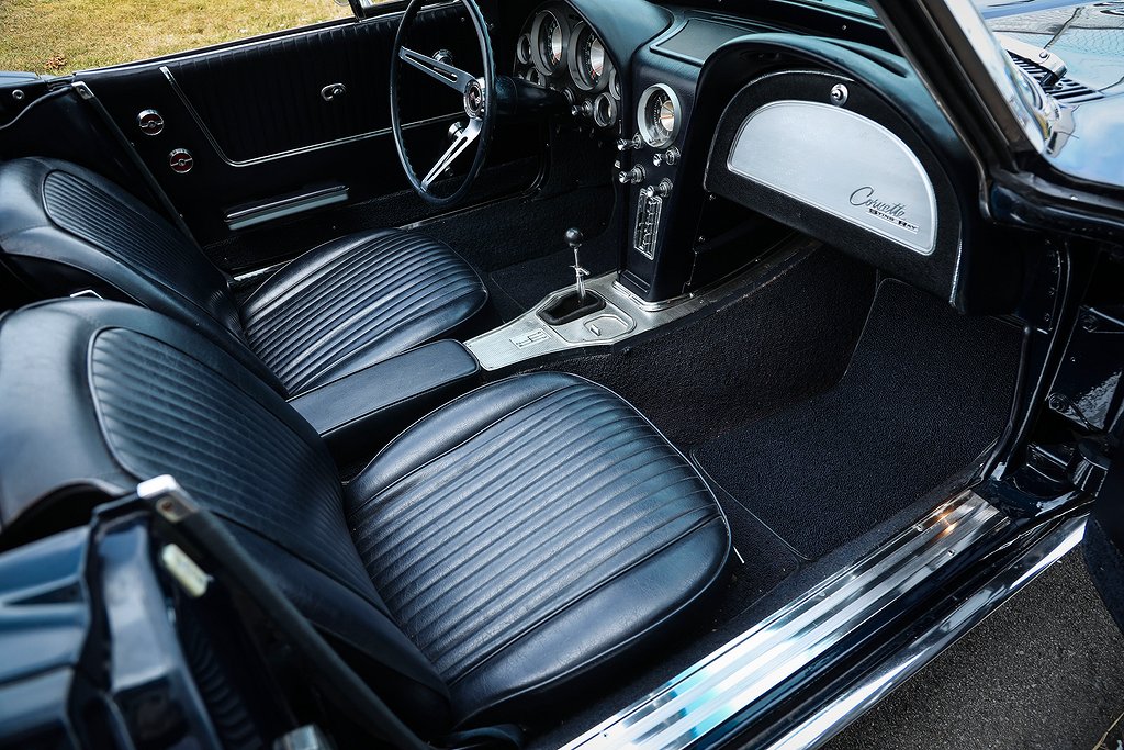 Chevrolet Corvette 327 Cui/360 Hk Fuel injection Matching Nr