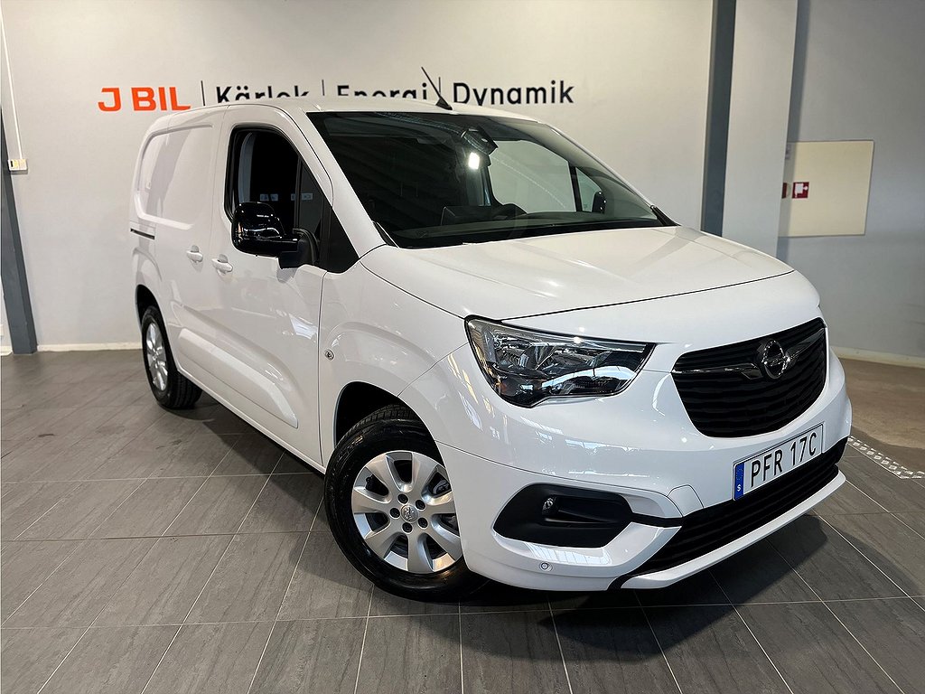 Opel COMBO-E Premium 136hk Aut L1 – OMGÅENDE LEVERANS!
