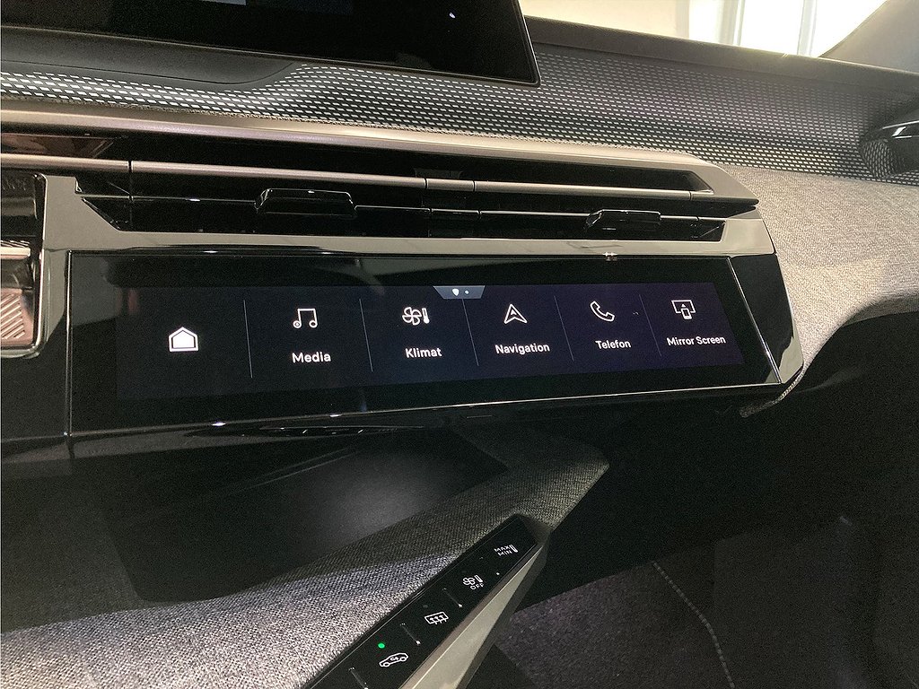 Peugeot 5008 GT Hybrid 145hk Aut – 7-SITS,B-KAMERA,NAV