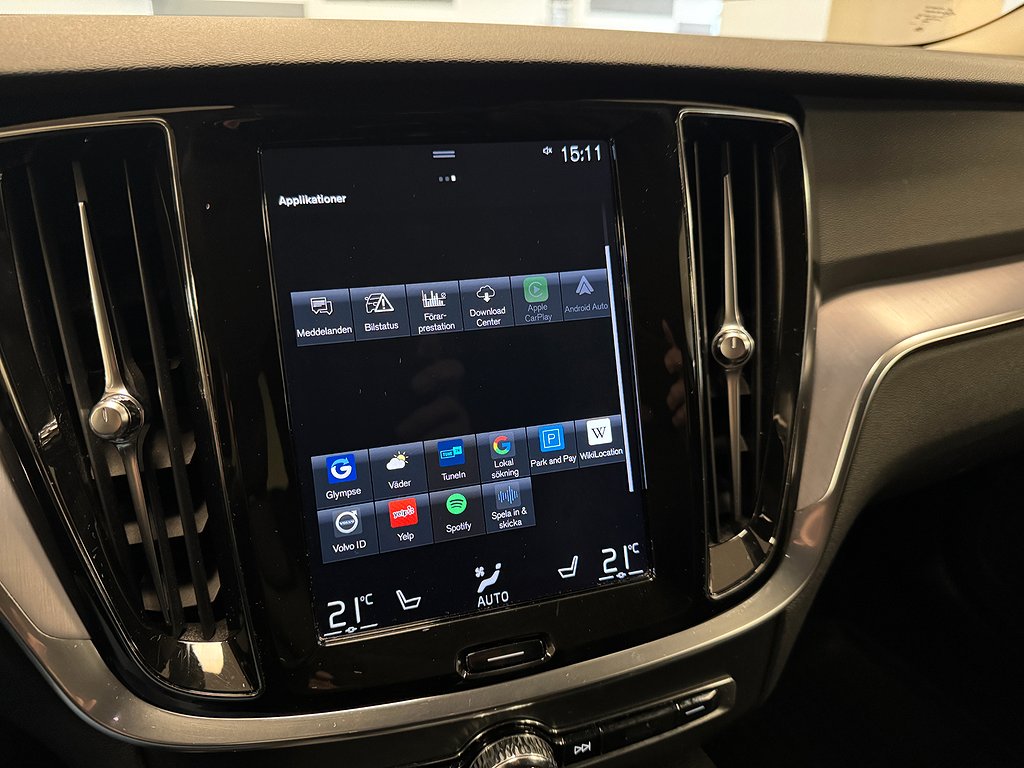 Volvo V60 T6 AWD TE Helskinn B-kamera CarPlay Navi Drag 340 Hk