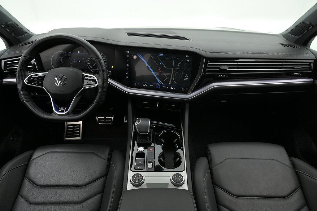 Volkswagen Touareg R eHybrid Läder Pano Elstol Drag 4,49%
