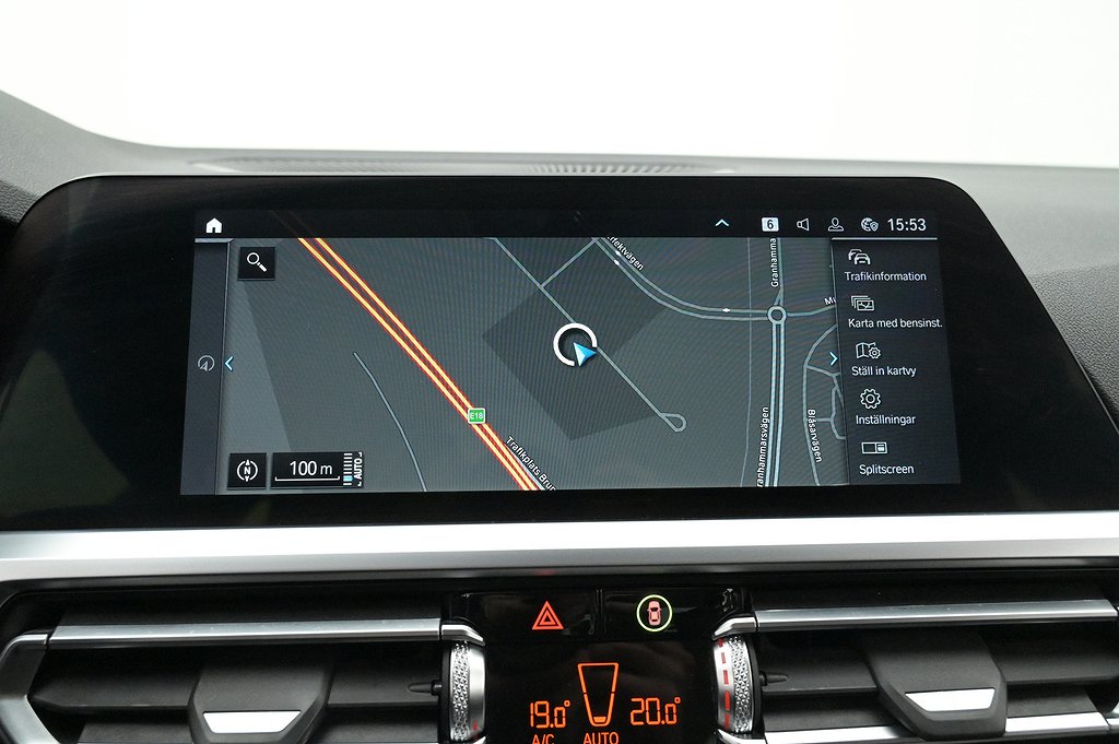 BMW 330e Sedan Sportline Navi PDC LED Värmare Farthållare