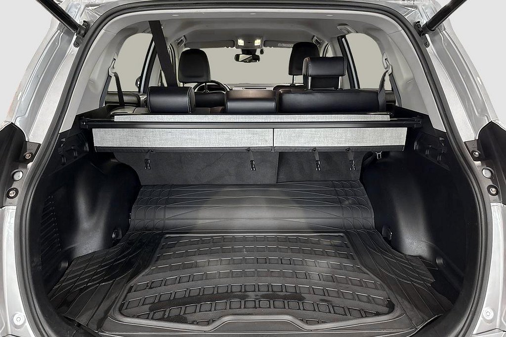 Toyota RAV4 Hybrid 2,5 AWD EXECUTIVE