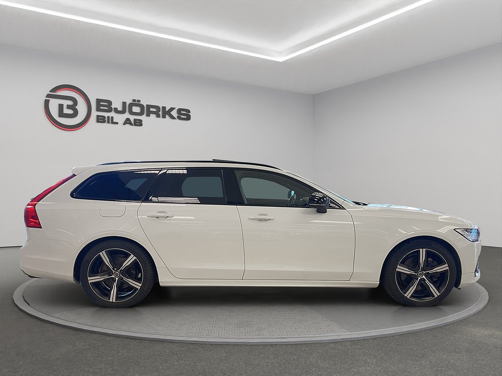 Volvo V90 Recharge T8 AWD R-Design Panorama Moms/VAT Se Spec