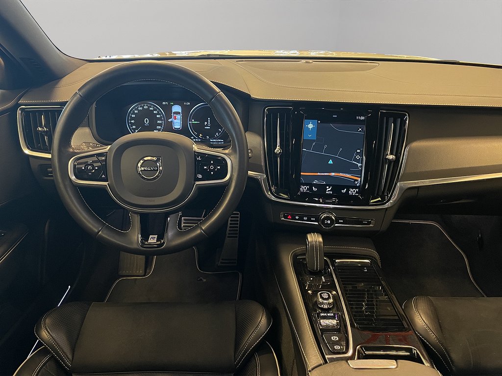 Volvo V90 Recharge T8 AWD R-Design Panorama Moms/VAT Se Spec