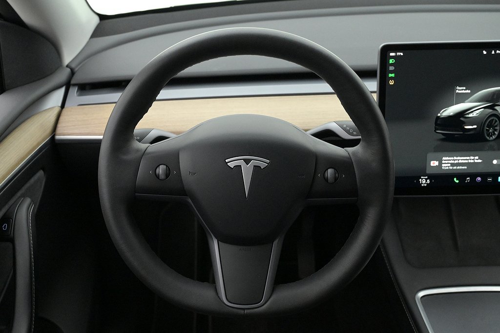 Tesla Model Y Long Range AWD Autopilot 20″ Pano Drag