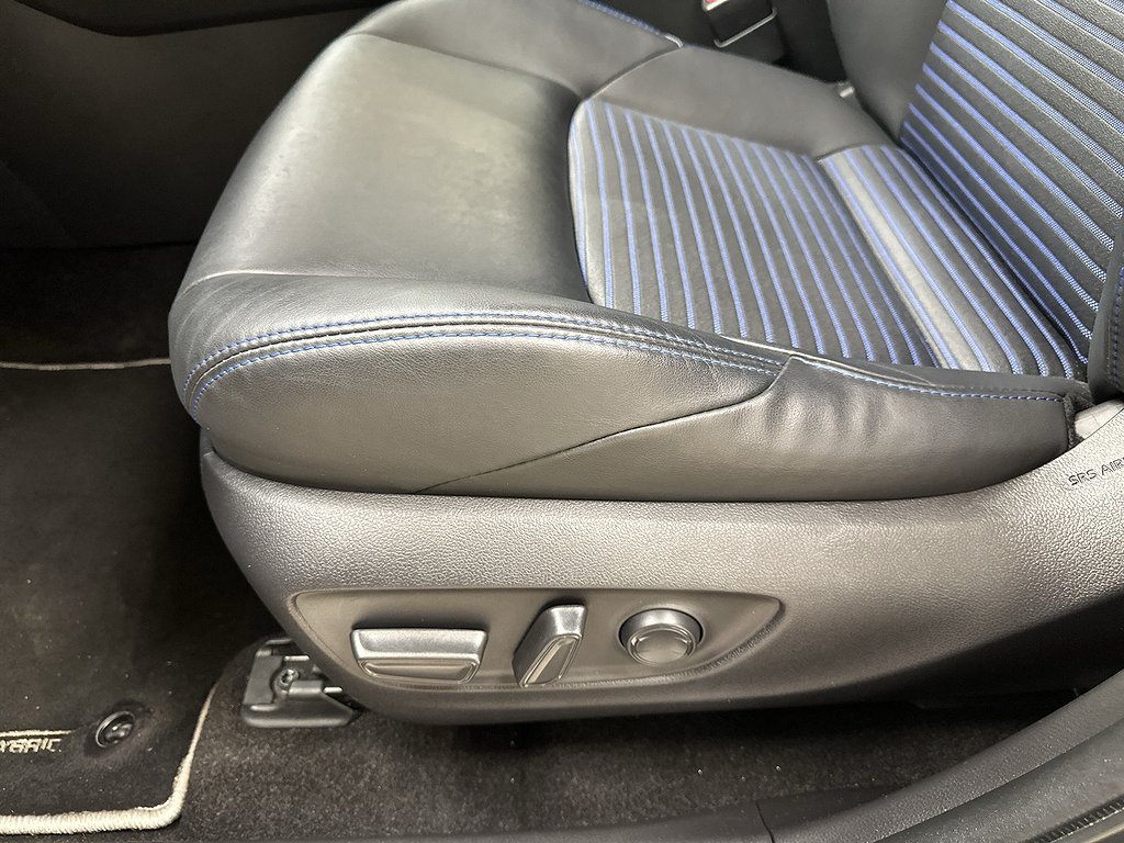 Toyota RAV4 2.5 HSD AWD-i Style JBL Teknikpaket /V-Hjul/MY23